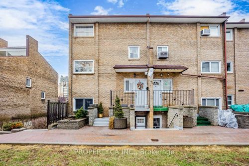 66-91 Muir Dr, Scarborough, ON, M1M3T7 | Card Image