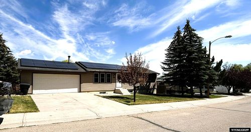 1126 7th West Ave, Kemmerer, WY, 83101-3910 | Card Image