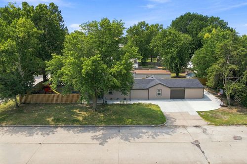 1601 W Regal St, Wichita, KS, 67217-2361 | Card Image