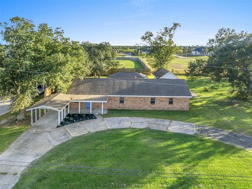 1049 Lake Land St, Lake Charles, LA, 70605-0619 | Card Image