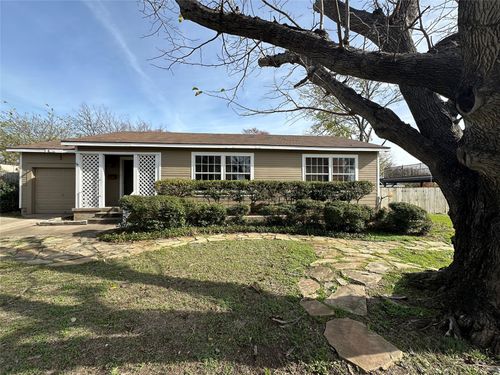 1828 Shepheard Dr, Fort Worth, TX, 76114-2158 | Card Image