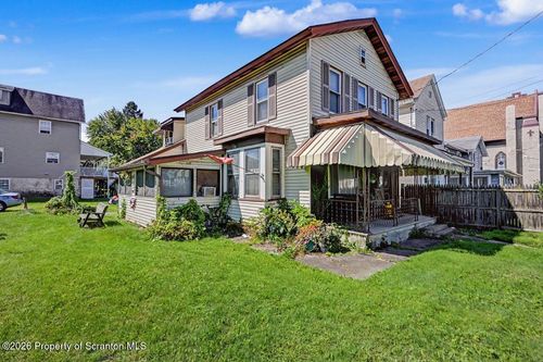 424 E Market Street, Scranton, PA, 18509 | Card Image