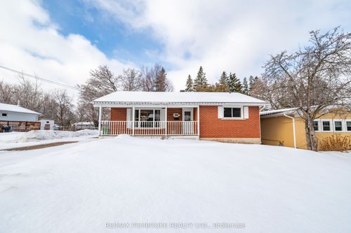 59 Mary St, Petawawa, ON, K8H1S2 | Card Image