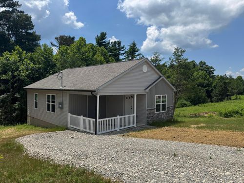 342 Elm St, New Straitsville, OH, 43766-3501 | Card Image