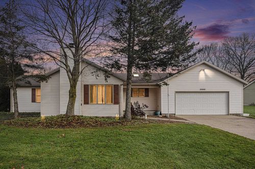 51646 Walerko Dr, Elkhart, IN, 46514-8748 | Card Image