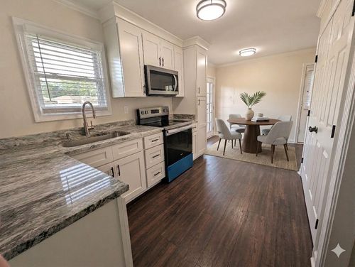 153 Seven Pines Rd, Collierville, TN, 38017-2713 | Card Image