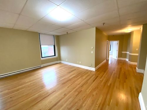 unit-606-11 Lawrence St, Lawrence, MA, 01840-1444 | Card Image