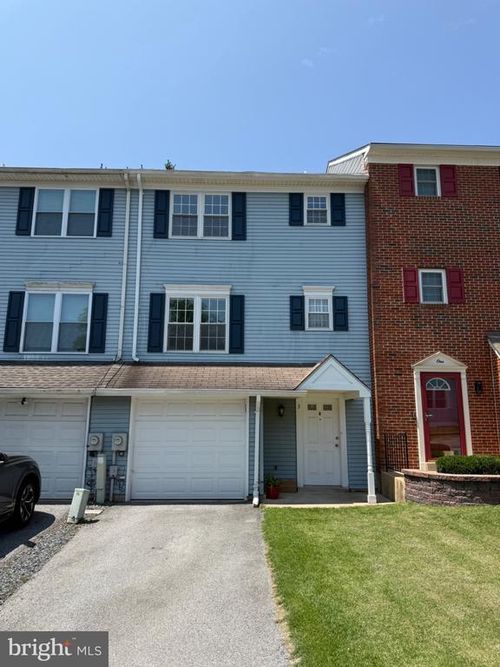 3 Ingrid Ct, WILMINGTON, DE, 19808-4062 | Card Image
