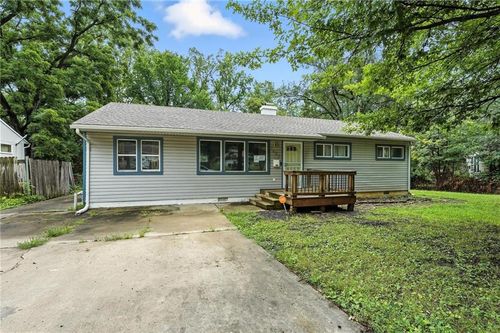 7607 113th St, Kansas City, MO, 64134-2947 | Card Image
