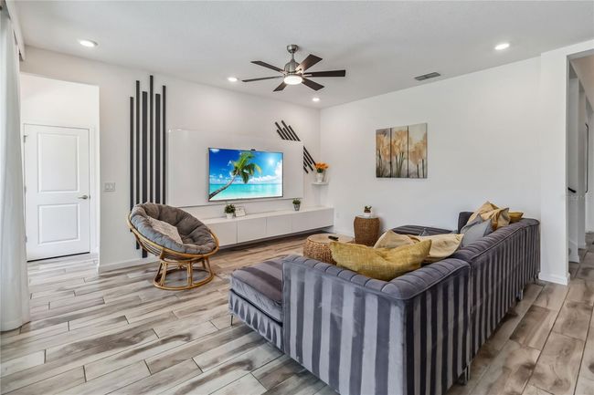 2574 Shanti Dr, House other with 6 bedrooms, 6 bathrooms and null parking in KISSIMMEE FL | Image 8