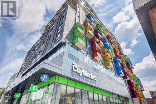 518-297 College St, Toronto, ON, M5T0C2 | Card Image