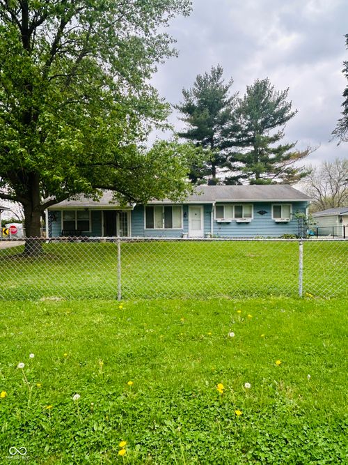 4231 Standish Dr, Indianapolis, IN, 46221-2440 | Card Image