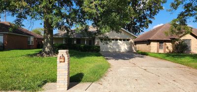 9650 Meadowick, House other with 3 bedrooms, 2 bathrooms and null parking in Beaumont TX | Image 2