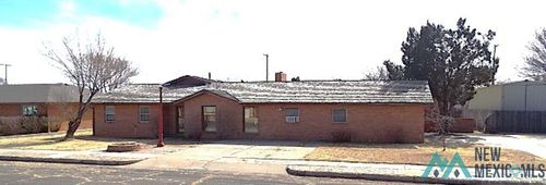 612 Maple St, Clayton, NM, 88415-2904 | Card Image