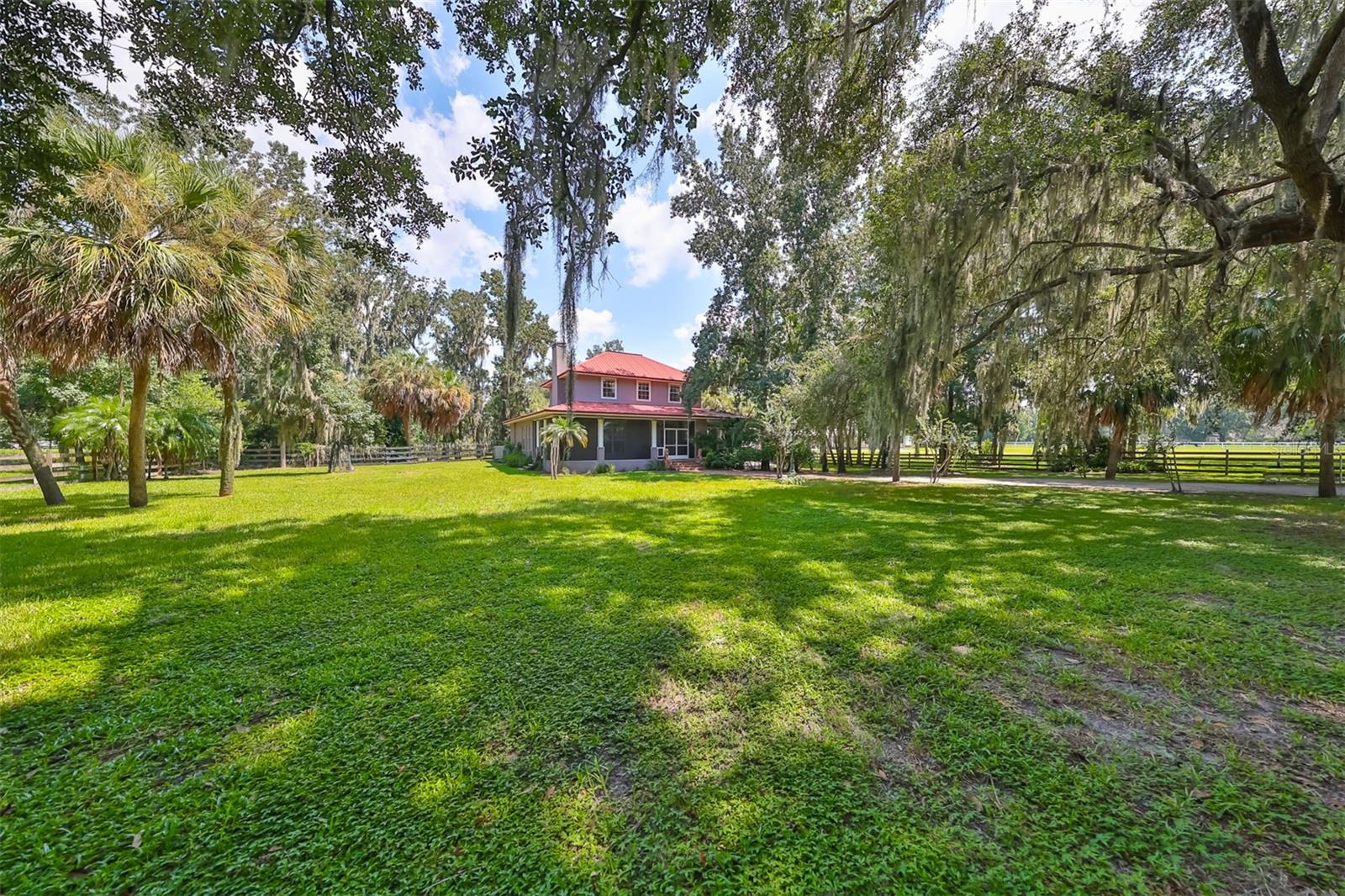 Williams Rd, Plant City, FL 33565