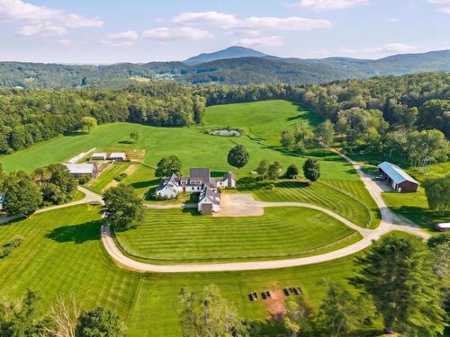 83 Town Farm Hill Rd, Hartland, VT, 05048-8125 | Card Image