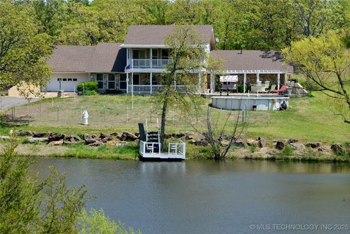 28204 Turkey Pen Hollow Rd, Henryetta, OK, 74437-6909 | Card Image