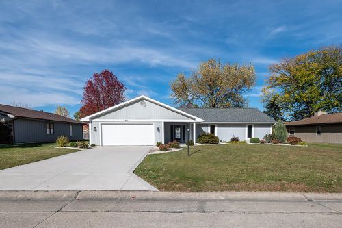 911 Glen Eagle Ln, Fort Wayne, IN, 46845-9501 | Card Image