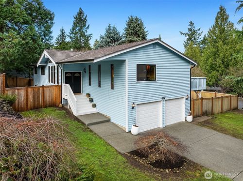 4329 210th Court Ne, Sammamish, WA, 98074 | Card Image