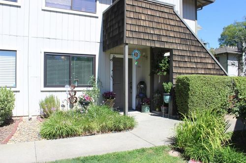 131 La Crosse Dr, Morgan Hill, CA, 95037 | Card Image
