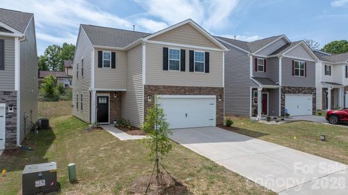 534 13th Avenue Dr Ne, Hickory, NC, 28601-2894 | Card Image