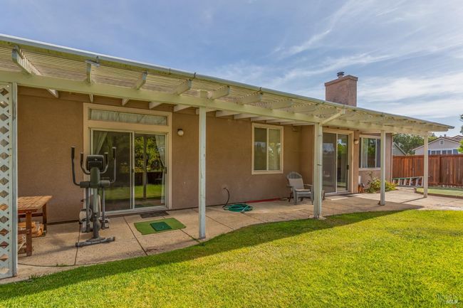 2601 Lawndale Ct, House other with 3 bedrooms, 2 bathrooms and 4 parking in Fairfield CA | Image 37