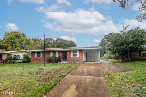 1582 Vicksburg Dr, Southaven, MS, 38671-1334 | Card Image