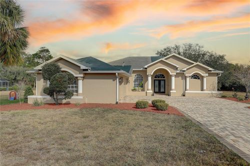 9376 Bearwalk Path, WEEKI WACHEE, FL, 34613 | Card Image