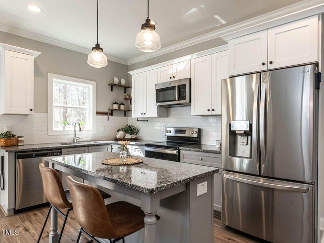 Kitchen | Image 8
