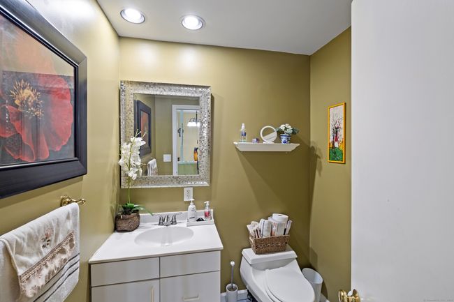 219 Georgetown Rd, House other with 5 bedrooms, 4 bathrooms and null parking in Weston CT | Image 26