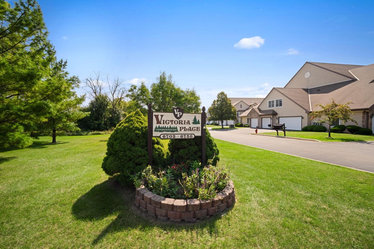 34th St, Franklin, WI 53132