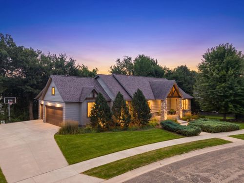 1280 Fox Grove Pl Sw, Rochester, MN, 55902-3595 | Card Image