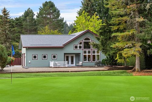 11033 Mandus Olson Rd Ne, Bainbridge Island, WA, 98110-1505 | Card Image