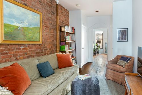 2b-537 Clinton St, Brooklyn, NY, 11231-3318 | Card Image