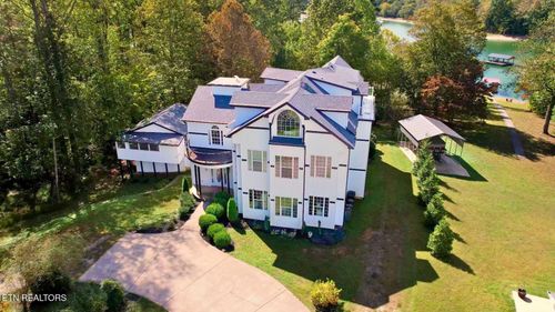 610 Cape Norris Rd, New Tazewell, TN, 37825-2410 | Card Image