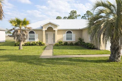 622 Gulf Aire Dr, Port St. Joe, FL, 32456-6122 | Card Image