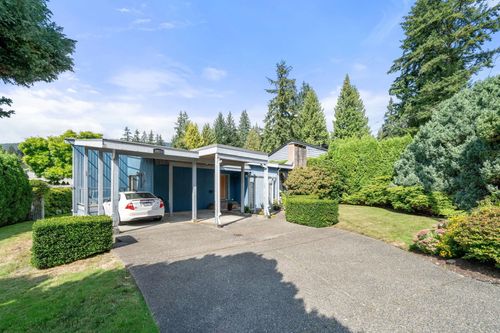 3833 Lynn Valley Rd, North Vancouver, BC, V7K2S7 | Card Image