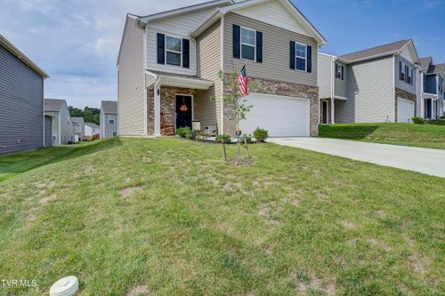 1113 Aspen Ter, Greeneville, TN, 37745-2047 | Card Image