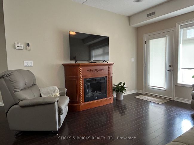 111 - 4644 Pettit Ave, Condo with 2 bedrooms, 2 bathrooms and 1 parking in Niagara Falls ON | Image 7
