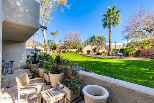 6227 N 30th Way, Phoenix, AZ, 85016-2212 | Card Image