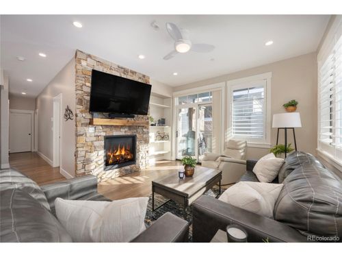 te107-400 Baker Dr, Winter Park, CO, 80482-5347 | Card Image