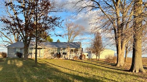 86 County Road 575 E, Pesotum, IL, 61863-9781 | Card Image