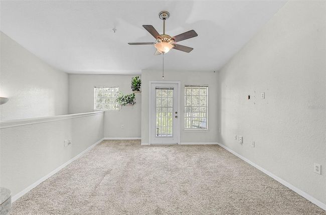 APT-204 - 8827 Manor Loop, Condo with 2 bedrooms, 2 bathrooms and null parking in Lakewood Ranch FL | Image 6