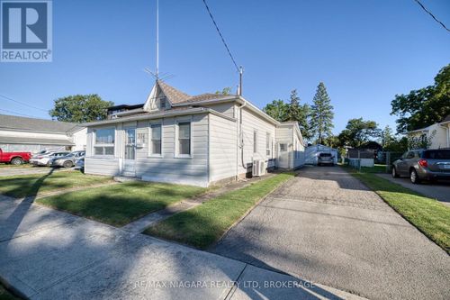 304 Jarvis St, Fort Erie, ON, L2A2S8 | Card Image