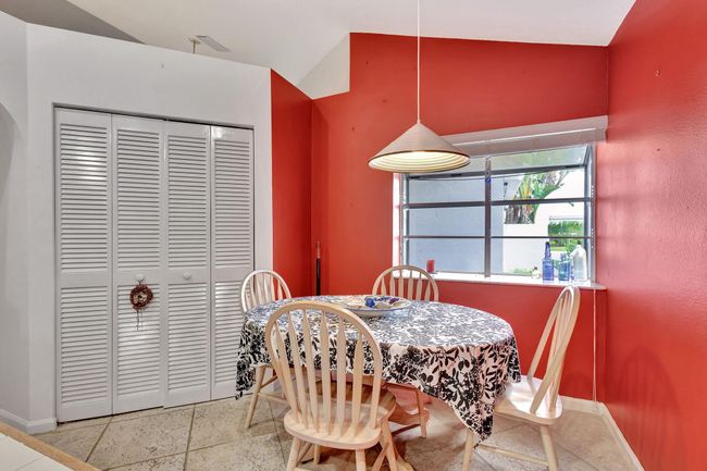 9158 Heathridge Dr, House other with 3 bedrooms, 3 bathrooms and null parking in West Palm Beach FL | Image 15