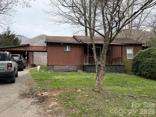 28 Red Bridge Ln, Sylva, NC, 28779-6008 | Card Image