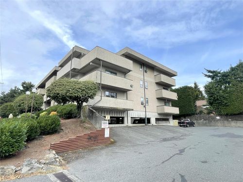 105-550 Bradley St, Nanaimo, BC, V9S5N4 | Card Image