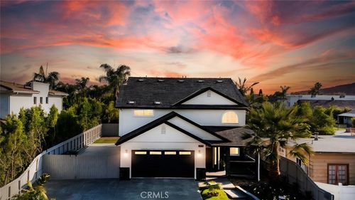 2262 Orchard Dr, Newport Beach, CA, 92660-0726 | Card Image
