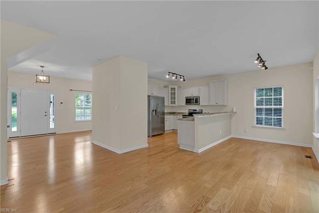 8619 Thomas Jefferson Way, House other with 3 bedrooms, 3 bathrooms and null parking in Gloucester VA | Image 12