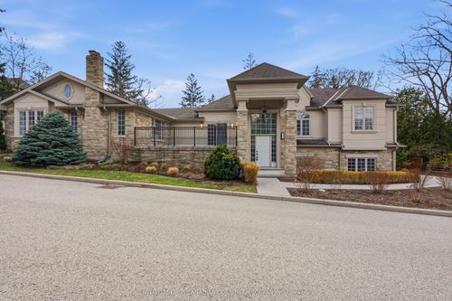 33-145 Base Line Rd E, London, ON, N6C2N6 | Card Image